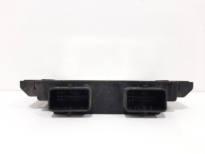 Recambio de centralita motor uce para peugeot 206 berlina xt referencia OEM IAM 9639587680 9640899880 