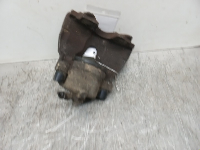 Recambio de pinza freno delantera derecha para opel zafira b cosmo referencia OEM IAM 93176427  