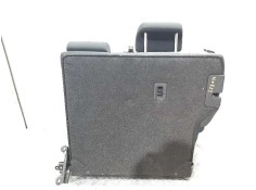 Recambio de asiento trasero derecho para toyota auris luna referencia OEM IAM    2