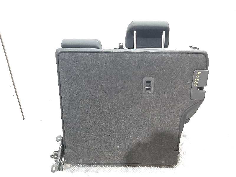 Recambio de asiento trasero derecho para toyota auris luna referencia OEM IAM   