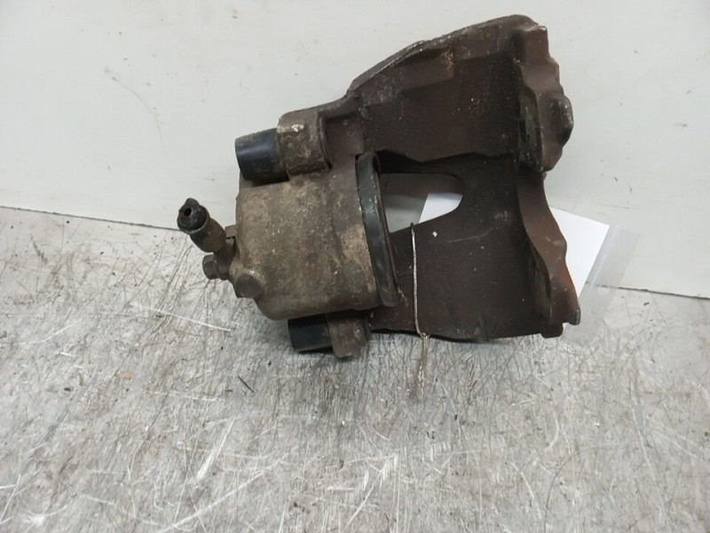 Recambio de pinza freno delantera derecha para opel zafira b cosmo referencia OEM IAM 93176427  