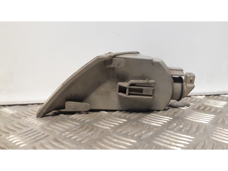 Recambio de piloto delantero derecho para citroën xantia berlina referencia OEM IAM    Recambio de piloto delantero derecho para citroën xantia berlina referencia OEM IAM