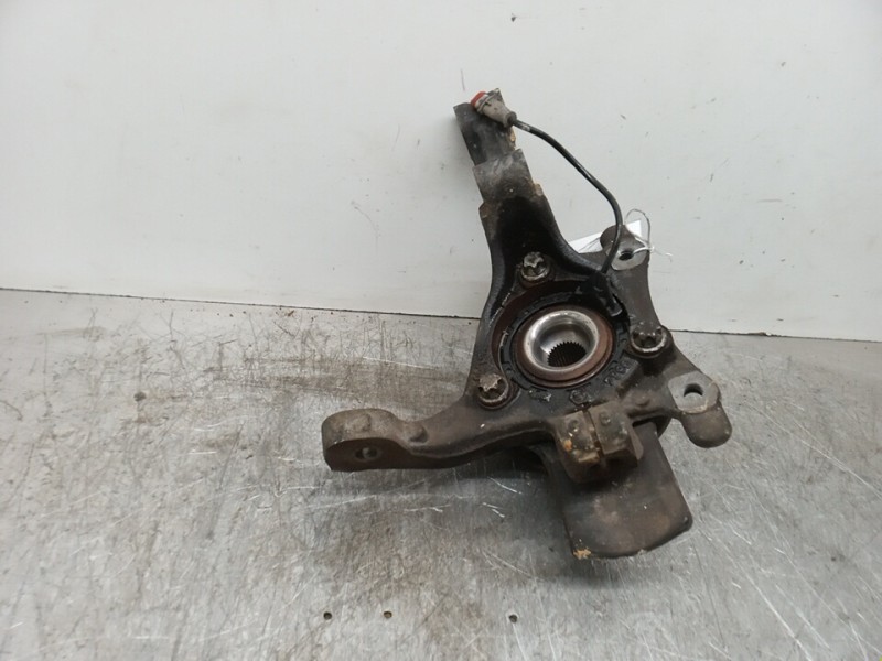 Recambio de mangueta delantera izquierda para opel zafira b cosmo referencia OEM IAM 13197802  