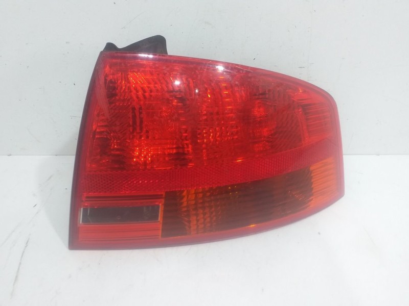 Recambio de piloto trasero derecho para audi a4 berlina (8e) 2.0 tfsi (147kw) referencia OEM IAM 8E5945096  