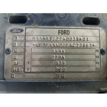 FORD FOCUS BERLINA (CAK)