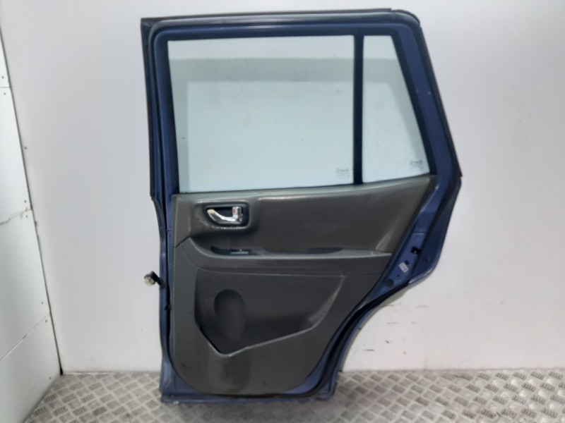 Recambio de puerta trasera derecha para hyundai santa fe (sm) 2.4 gls referencia OEM IAM 7700426110 AZUL 
