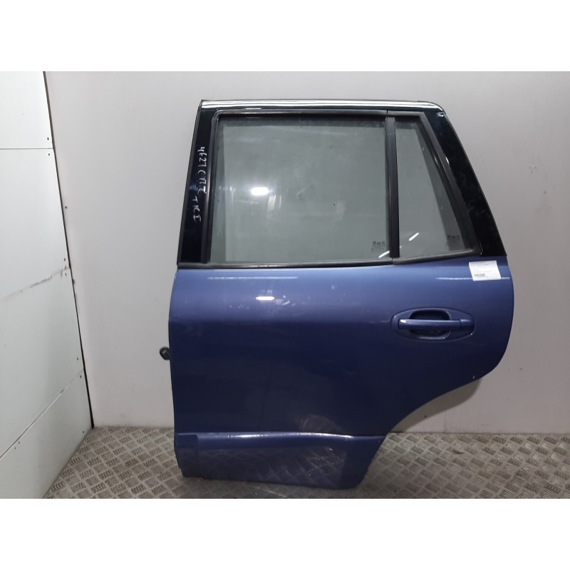 Recambio de puerta trasera izquierda para hyundai santa fe (sm) 2.4 gls referencia OEM IAM 7700326110 AZUL 