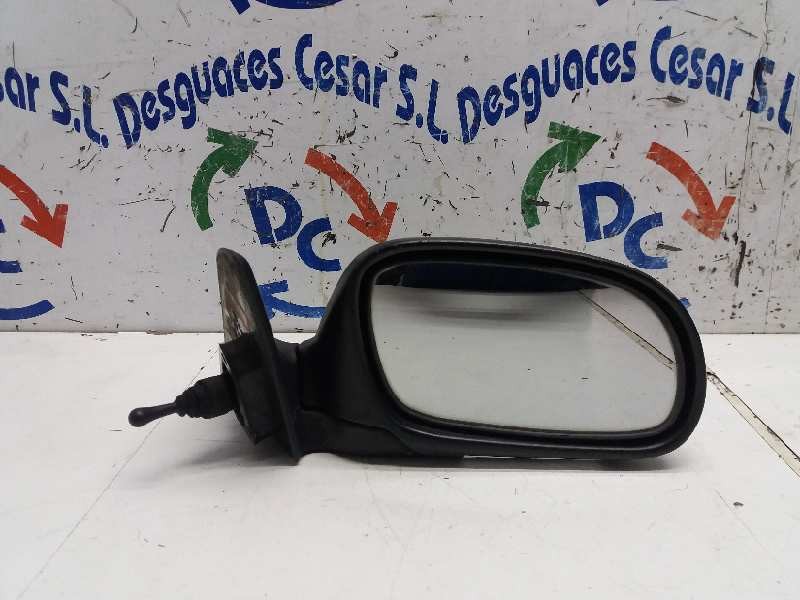 Recambio de retrovisor derecho para hyundai accent (x3) 1.3 gls automático referencia OEM IAM  MANUAL NEGRO