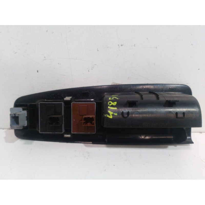 MANDO ELEVALUNAS DELANTERO IZQUIERDO 6Q09598589B9  - imagen 1