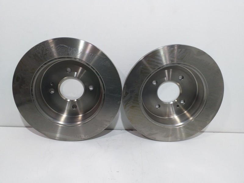 Recambio de disco freno trasero derecho para kia rio 1.2 cat referencia OEM IAM 1642770080   Recambio de disco freno trasero derecho para kia rio 1.2 cat referencia OEM IAM 1642770080