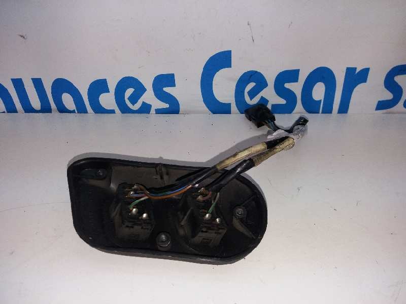 Recambio de mando elevalunas delantero izquierdo para opel tigra 1.4 16v referencia OEM IAM   