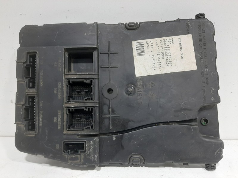 Recambio de centralita check control para renault megane ii familiar authentique referencia OEM IAM 8200724363  
