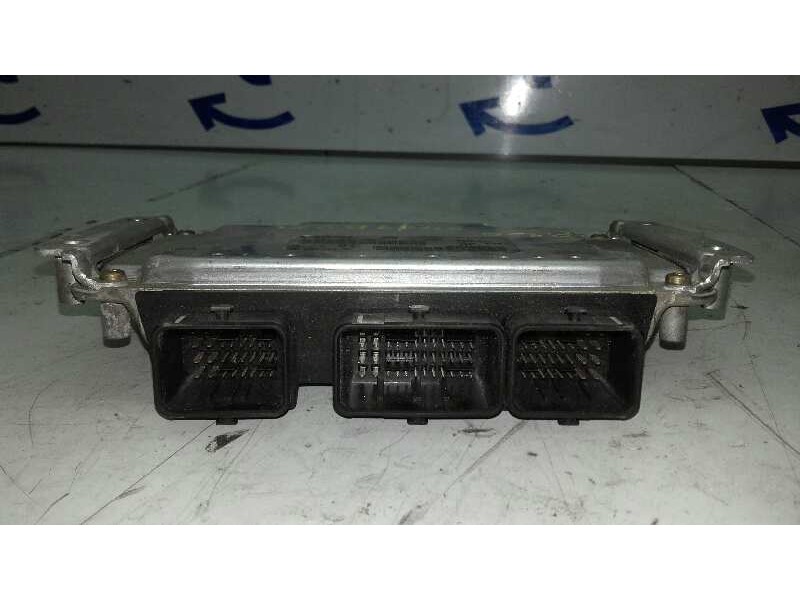 Recambio de centralita motor uce para peugeot 206 berlina xt referencia OEM IAM 261207477 9643218980  Recambio de centralita motor uce para peugeot 206 berlina xt referencia OEM IAM 261207477 9643218980