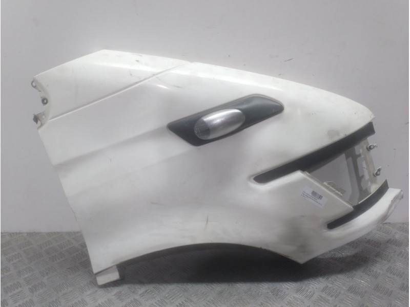 Recambio de aleta delantera derecha para renault master kofferaufbau l3h1 3,5t referencia OEM IAM  BLANCO 