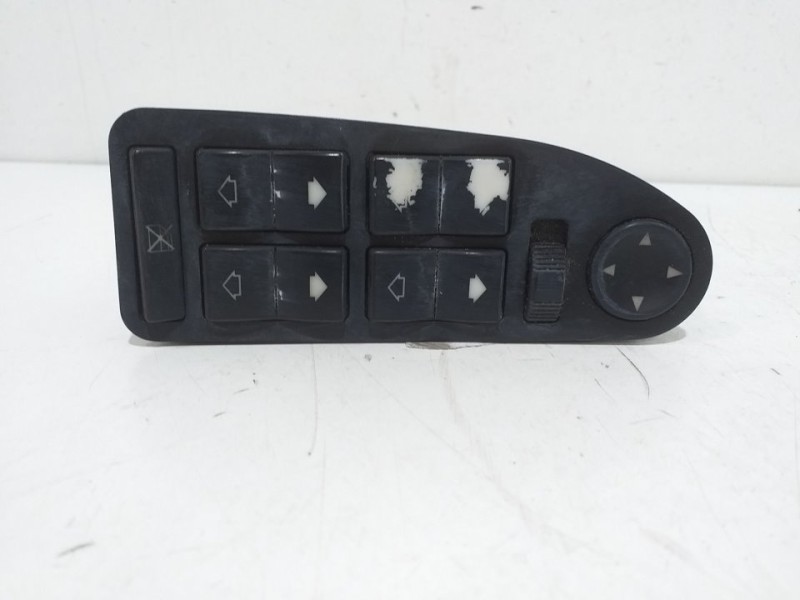 Recambio de mando elevalunas delantero izquierdo para bmw serie 5 berlina (e39) 528i referencia OEM IAM 03725035  