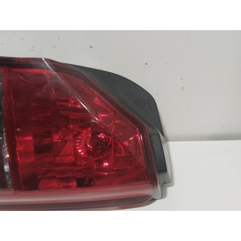 PILOTO TRASERO DERECHO 086611918R  - imagen 2