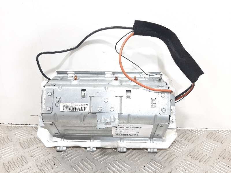 Recambio de airbag delantero derecho para peugeot 207 sport referencia OEM IAM 9683408580  