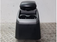 Recambio de apoyabrazos central para ssangyong rodius xdi limited referencia OEM IAM 7791021020 7791621030 