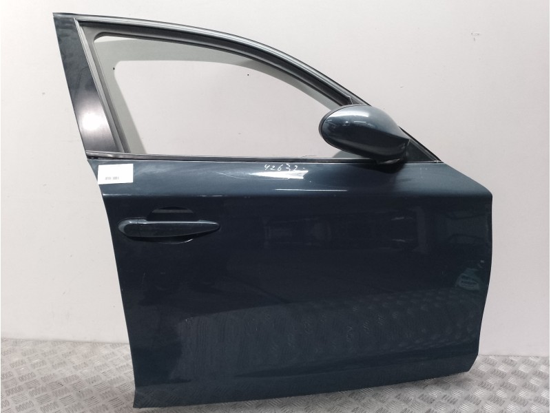 Recambio de puerta delantera derecha para bmw serie 1 berlina (e81/e87) 118d referencia OEM IAM 41517191012  