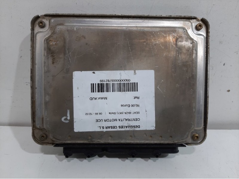 Recambio de centralita motor uce para seat ibiza (6k1) stella referencia OEM IAM  6K0906032AC 2 CONECTORES