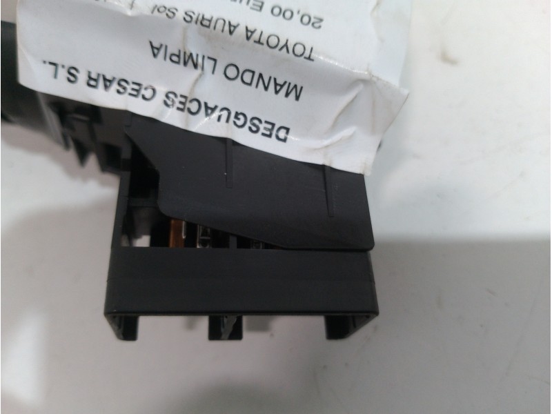 Recambio de mando limpia para toyota auris sol referencia OEM IAM 17F243  