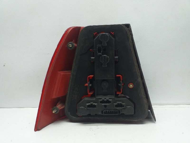 Recambio de piloto trasero derecho para volkswagen bora berlina (1j2) trendline referencia OEM IAM   