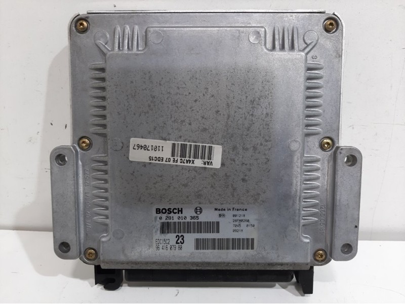 Recambio de centralita motor uce para citroën c5 berlina 2.0 hdi sx referencia OEM IAM  0281010365 BOSCH