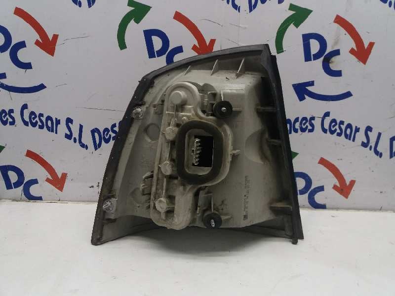 Recambio de piloto trasero derecho para opel astra g berlina club referencia OEM IAM   