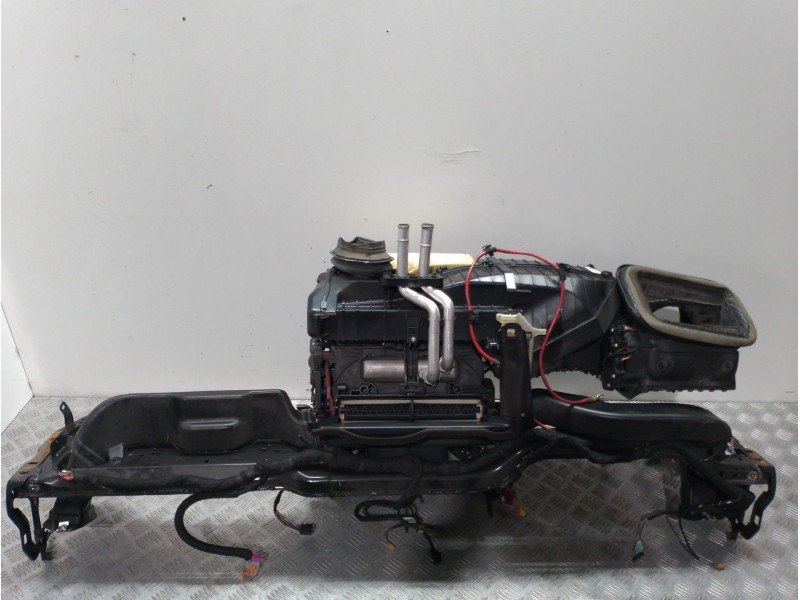 Recambio de calefaccion entera normal para audi a4 ber. (b8) básico referencia OEM IAM 8K1820007D  