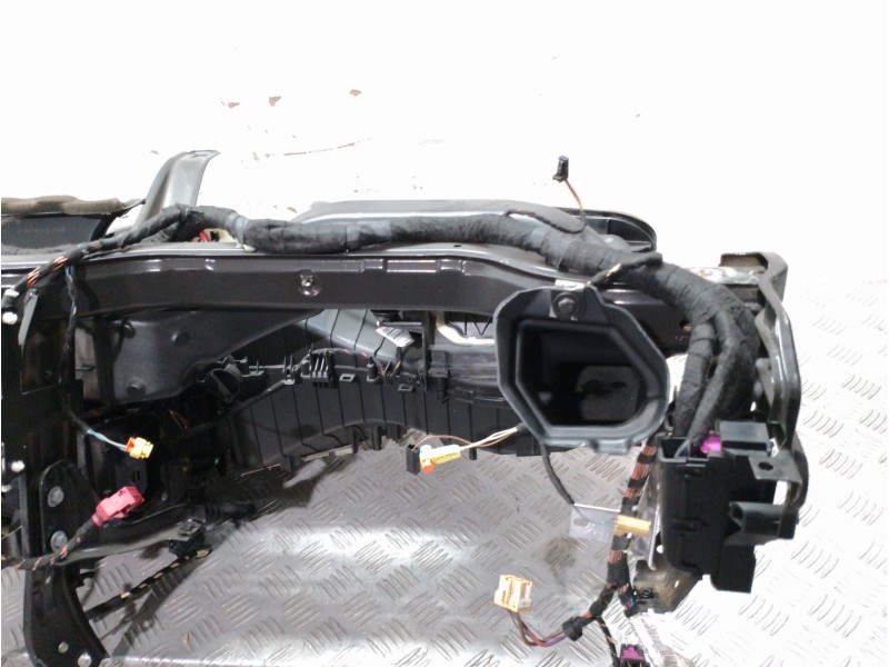 Recambio de calefaccion entera normal para audi a4 ber. (b8) básico referencia OEM IAM 8K1820007D  