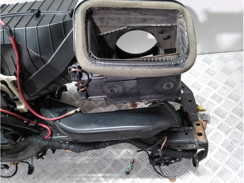 Recambio de calefaccion entera normal para audi a4 ber. (b8) básico referencia OEM IAM 8K1820007D  
