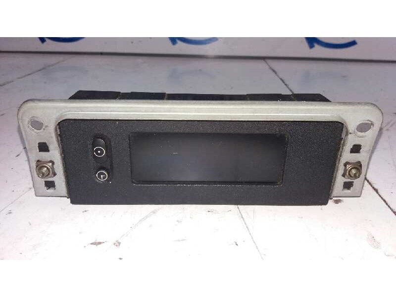 Recambio de pantalla multifuncion para opel agila básico referencia OEM IAM   