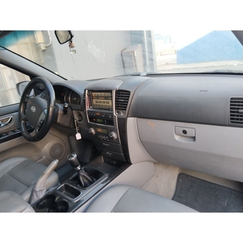 KIA SORENTO I (JC) - imagen 2