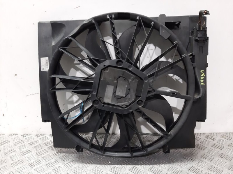 Recambio de electroventilador para bmw serie 5 berlina (e60) 520d referencia OEM IAM 51337184384 10213518 