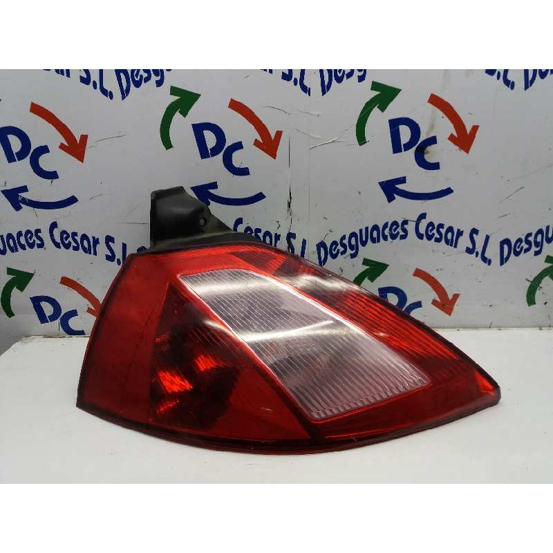 Recambio de piloto trasero izquierdo para renault megane ii classic berlina confort authentique referencia OEM IAM 8200142682  
