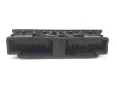 Recambio de rejilla aireadora para audi a4 ber. (b8) básico referencia OEM IAM 8T1820951C   2