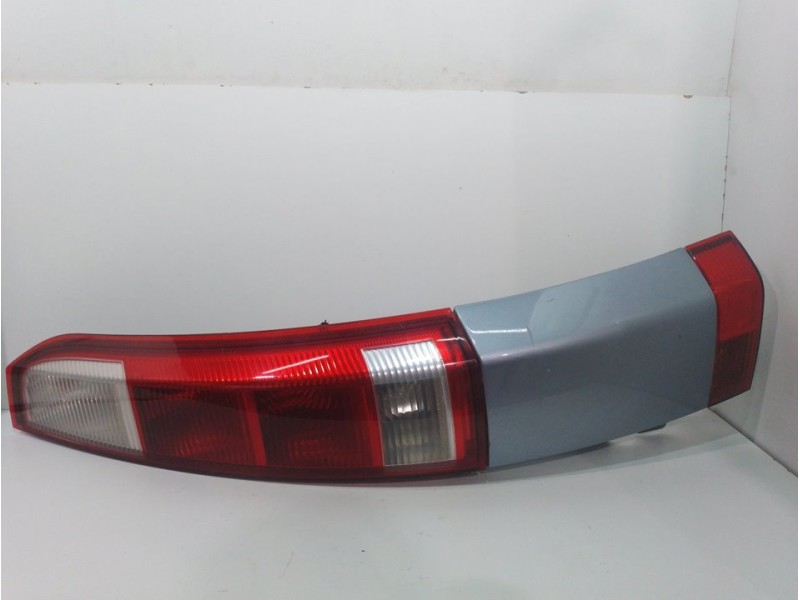 Recambio de piloto trasero derecho para opel meriva cosmo referencia OEM IAM   