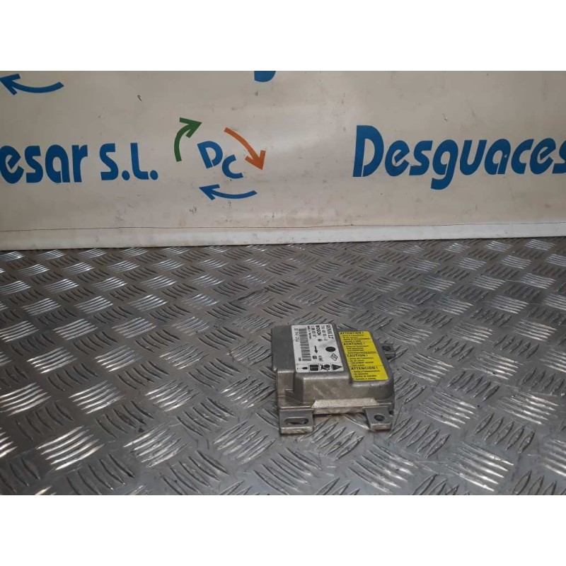 Recambio de centralita airbag para renault clio ii fase i (b/cbo) 1.2 referencia OEM IAM 0285001157 7700428310 
