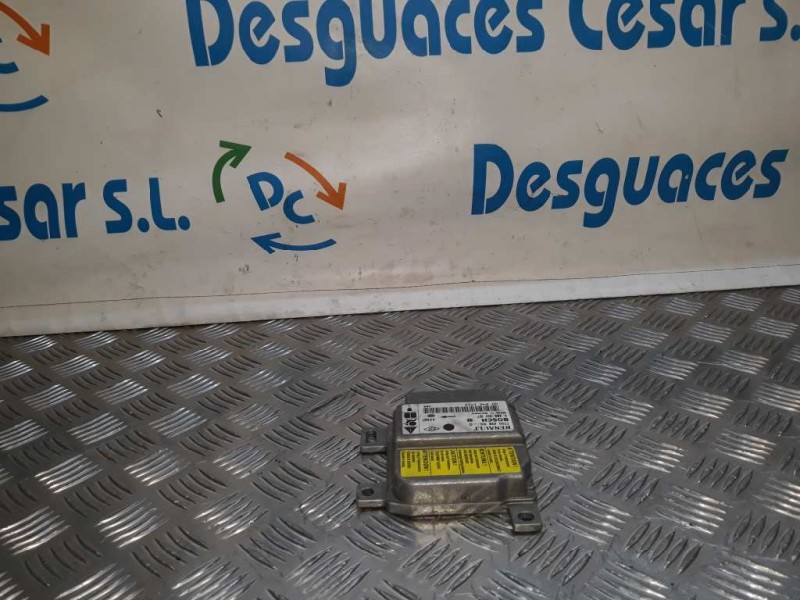 Recambio de centralita airbag para renault clio ii fase i (b/cbo) 1.2 referencia OEM IAM 0285001157 7700428310 