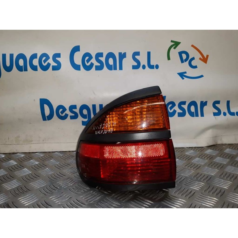 Recambio de piloto trasero izquierdo para renault laguna (b56) 1.6 16v rt referencia OEM IAM   