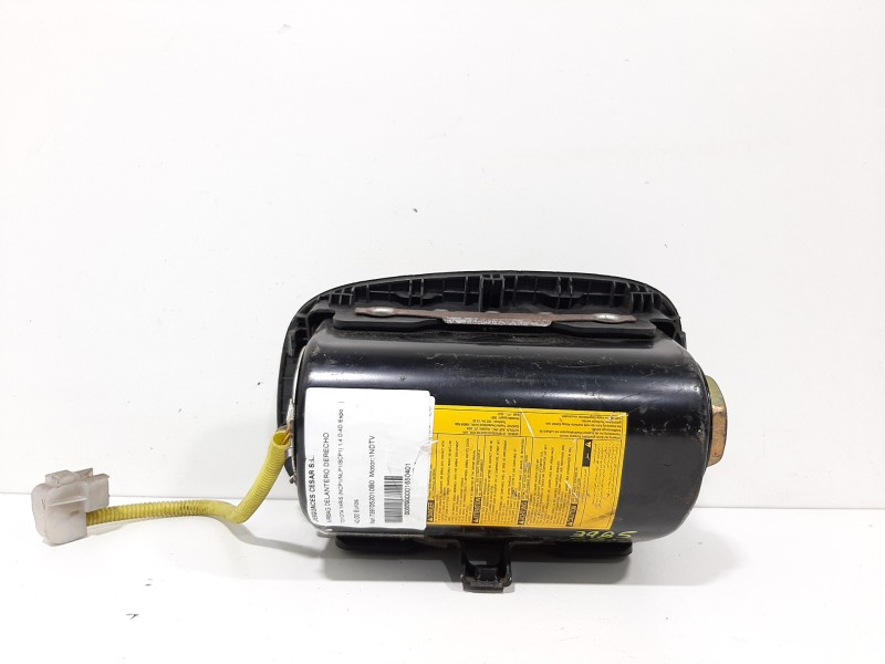 Recambio de airbag delantero derecho para toyota yaris (ncp1/nlp1/scp1) 1.4 d-4d expo referencia OEM IAM 7397052010B0  