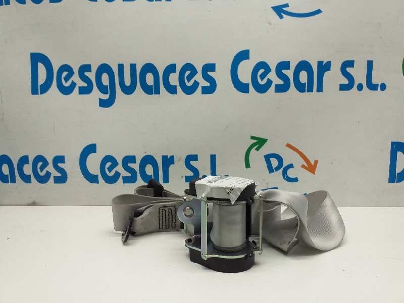 Recambio de cinturon seguridad trasero derecho para renault scenic iii grand bose edition referencia OEM IAM 989402818R  