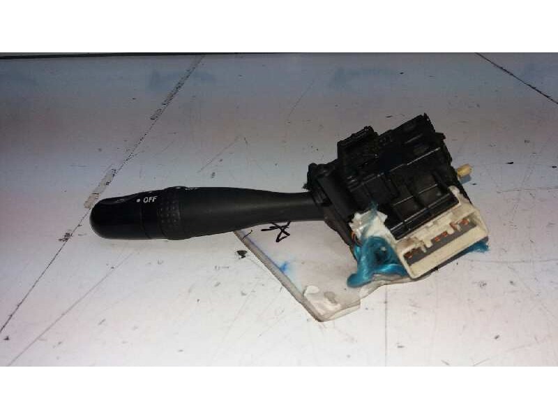Recambio de mando luces para toyota yaris (ncp1/nlp1/scp1) 1.4 d-4d expo referencia OEM IAM 173648  