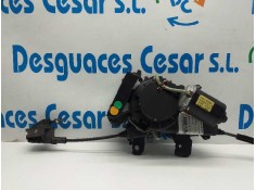 Recambio de motor cierre centralizado trasero izquierdo para kia carnival 2.7 v6 emotion referencia OEM IAM 834704D101  