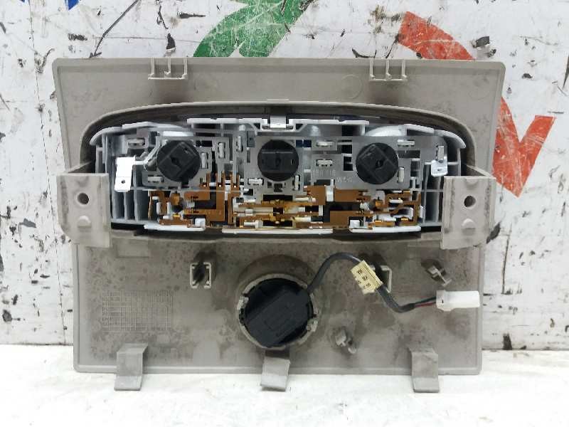 Recambio de luz interior central para ford focus lim. (cb4) trend referencia OEM IAM   