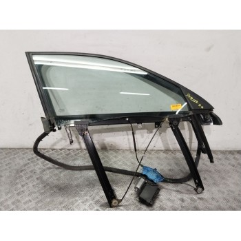 ELEVALUNAS DELANTERO DERECHO 8E0837462C 