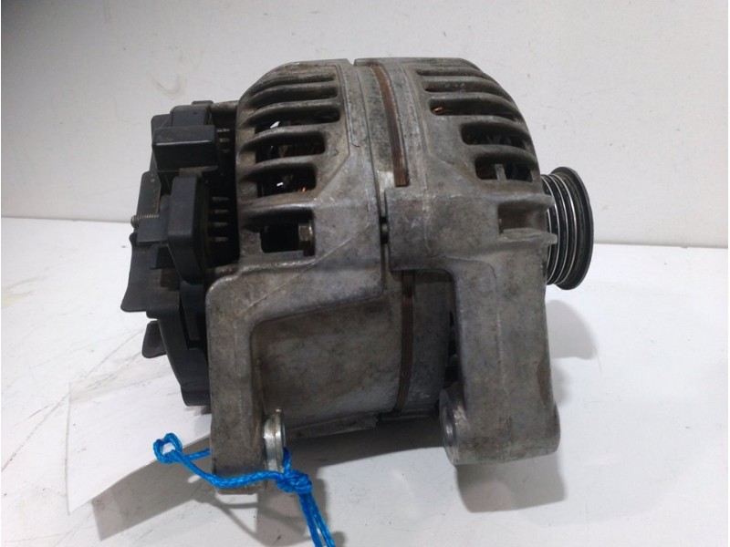 Recambio de alternador para opel vectra b berlina básico referencia OEM IAM 0124515005 90561169 