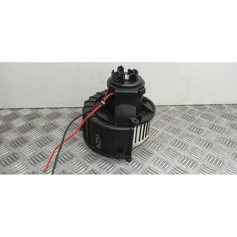 MOTOR CALEFACCION 52421335  - imagen 2