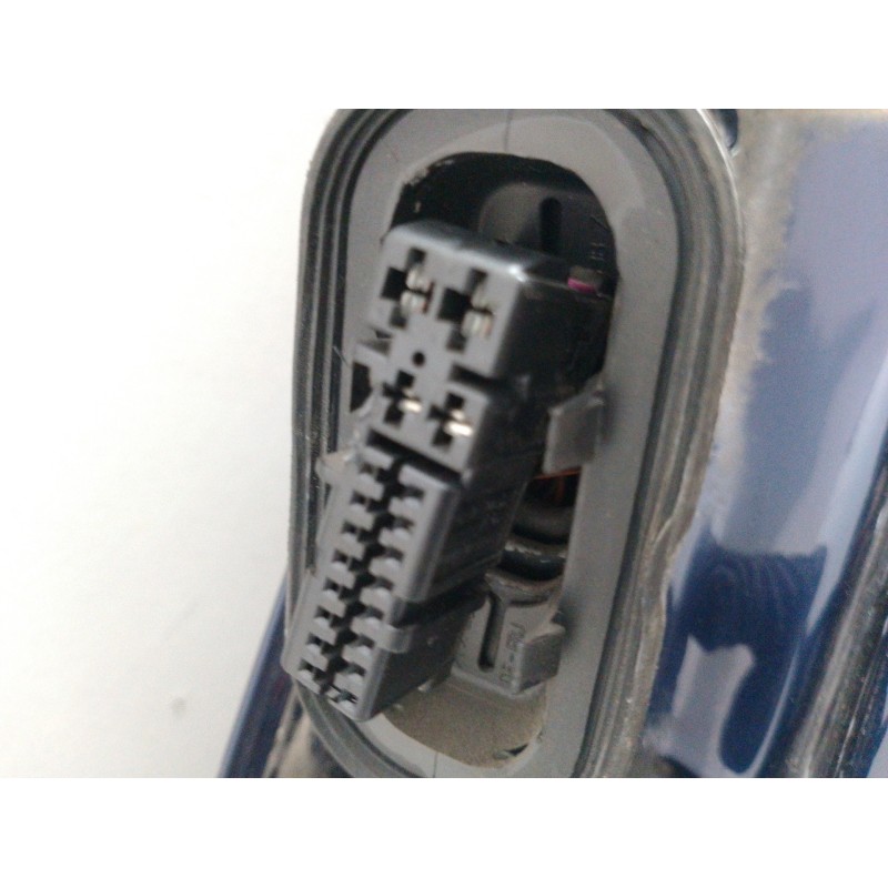 PUERTA TRASERA DERECHA 3R0833052  - imagen 2