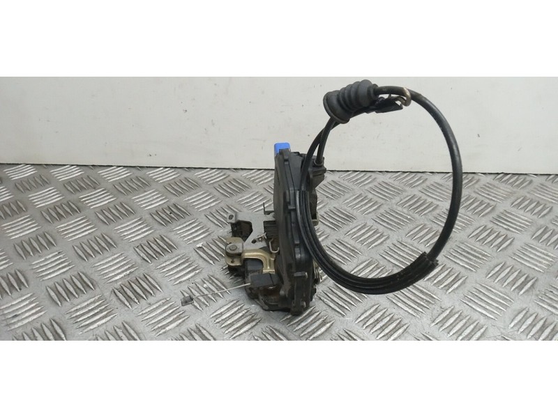 Recambio de cerradura puerta delantera izquierda para seat ibiza (6l1) sport referencia OEM IAM 7E1837015A  